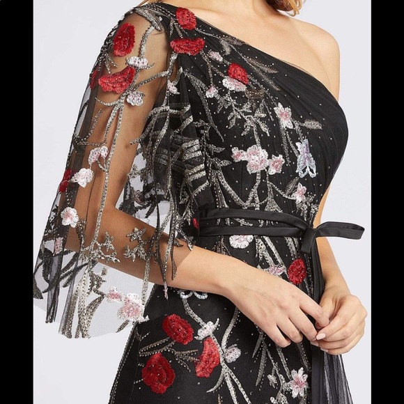 Mac Duggal Dresses & Skirts - Mac Douggal Gown